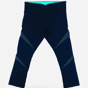 Lorna Jane Active crop Legging spark mint mesh